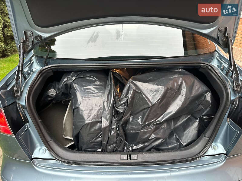 Седан SEAT Cordoba 2007 в Києві