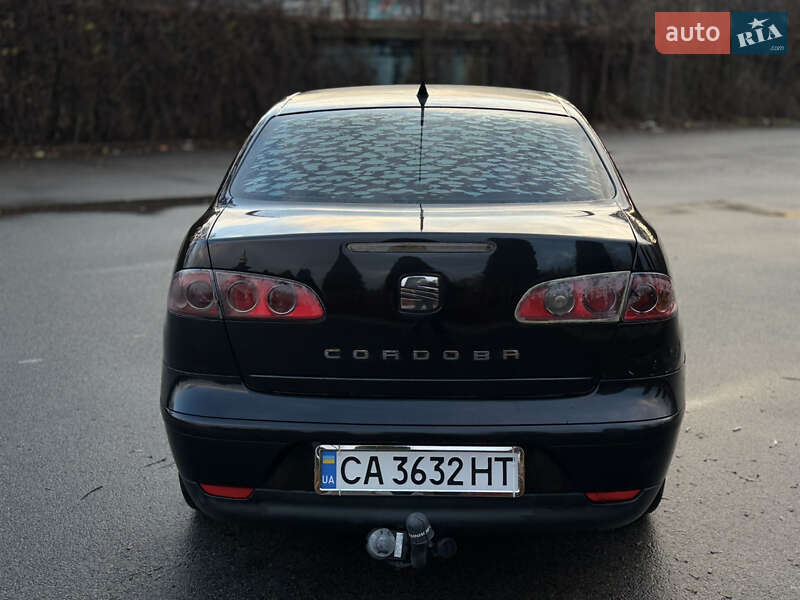 Седан SEAT Cordoba 2007 в Днепре