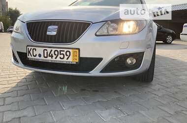 Универсал SEAT Exeo ST 2010 в Староконстантинове