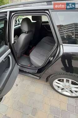 Универсал SEAT Exeo ST 2009 в 