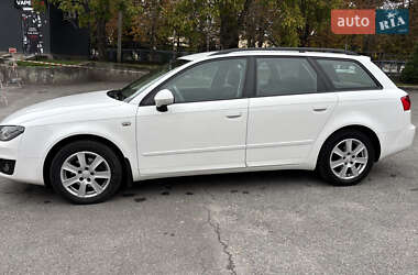 Универсал SEAT Exeo ST 2013 в 