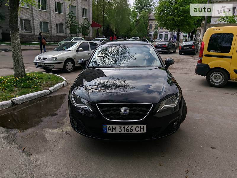 SEAT Exeo 2013 года