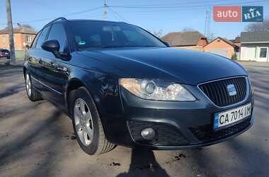 Седан SEAT Exeo 2011 в Умани