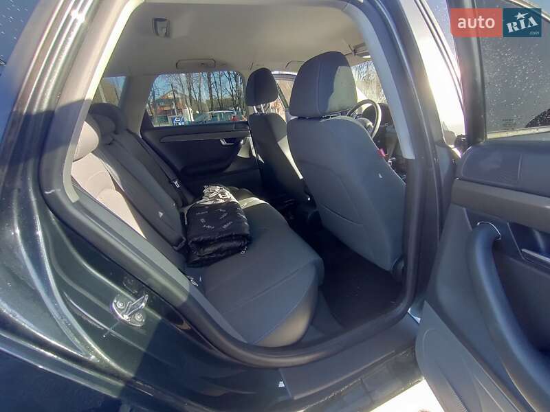 Седан SEAT Exeo 2011 в Умани