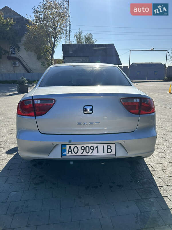 Седан SEAT Exeo 2009 в Ужгороде