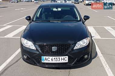 Седан SEAT Exeo 2009 в 
