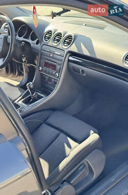 Седан SEAT Exeo 2011 в 