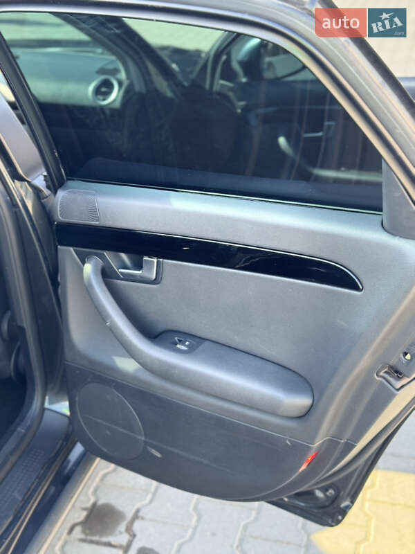 Седан SEAT Exeo 2011 в Черновцах