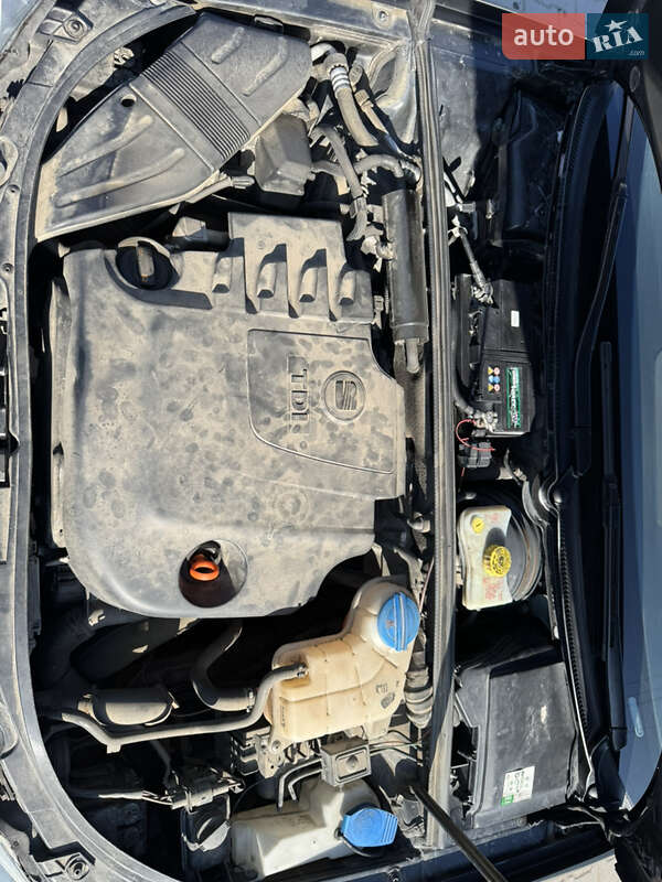 Седан SEAT Exeo 2011 в Черновцах