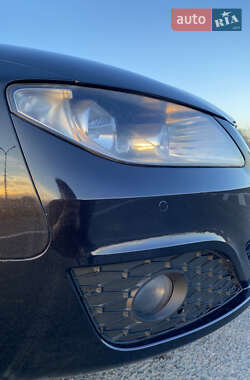 Универсал SEAT Exeo 2011 в 