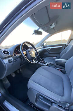 Универсал SEAT Exeo 2011 в 