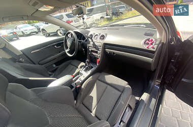 Седан SEAT Exeo 2010 в 