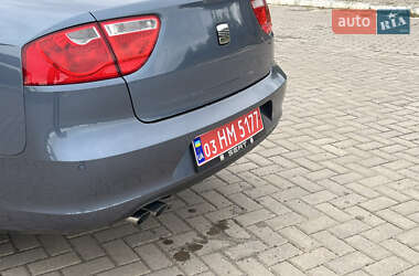 Седан SEAT Exeo 2009 в 