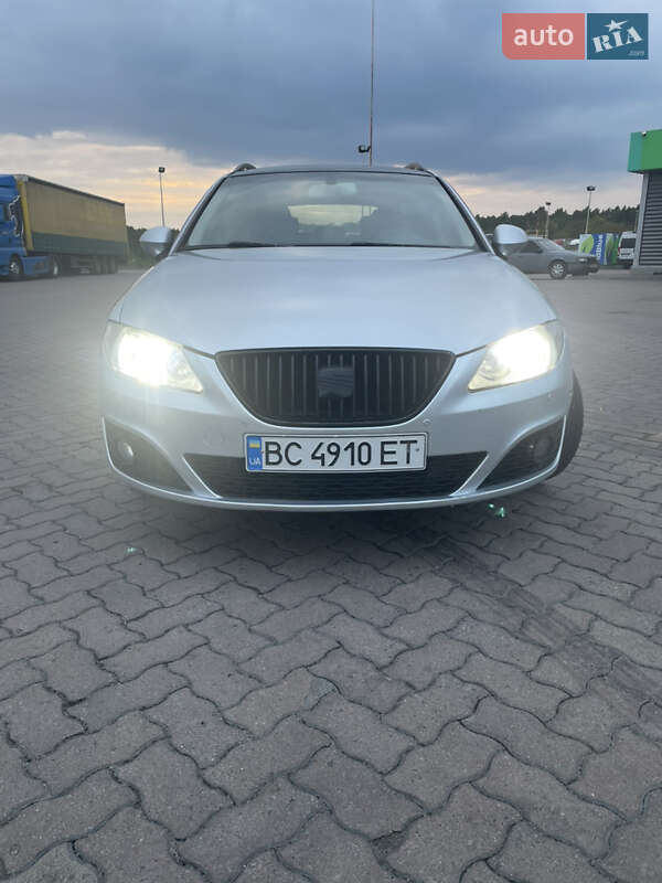 Универсал SEAT Exeo 2010 в Новояворовске