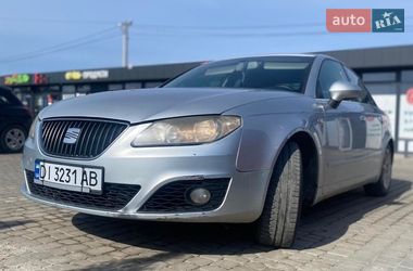 Седан SEAT Exeo 2011 в Подрясном