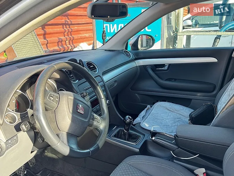 SEAT Exeo