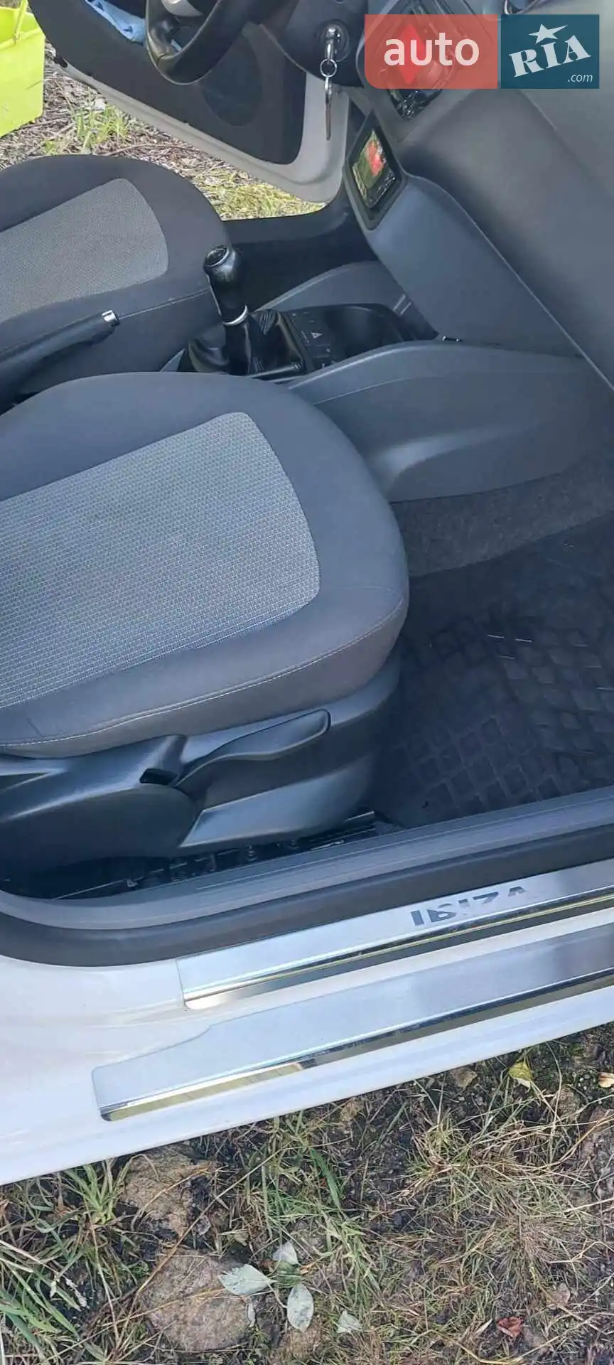 2010 SEAT Ibiza - мініатюра 18