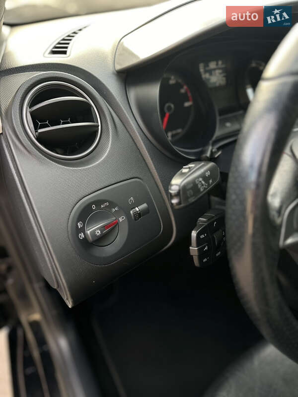Универсал SEAT Ibiza ST 2012 в Луцке фото 12 Универсал SEAT Ibiza ST 2012 в Луцке