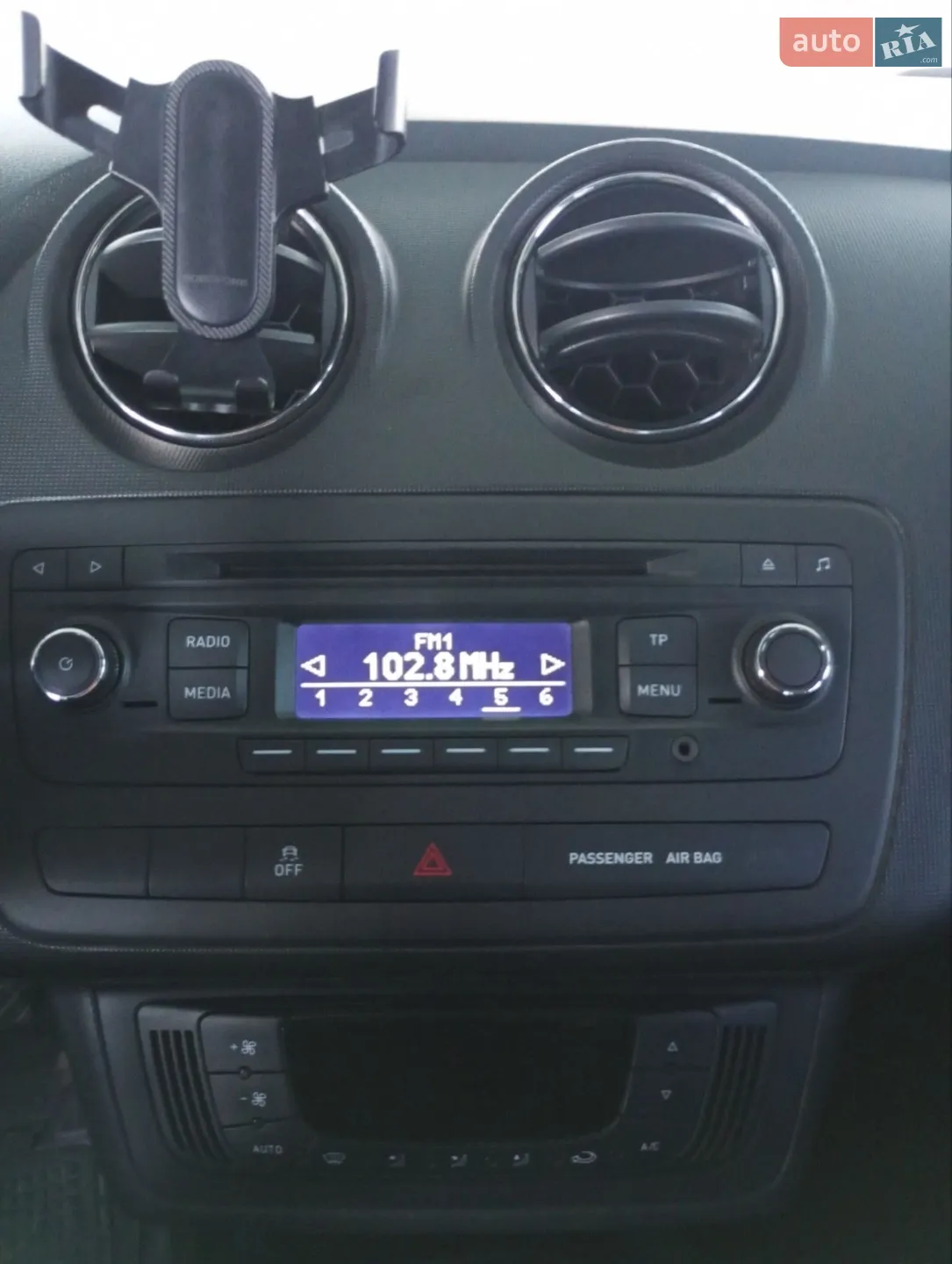 2014 SEAT Ibiza - мініатюра 7