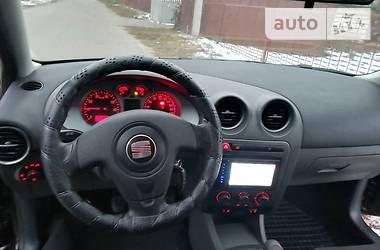 Хэтчбек SEAT Ibiza 2008 в 