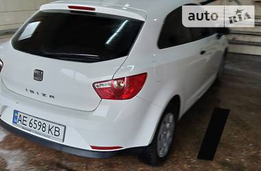 Купе SEAT Ibiza 2010 в Кривому Розі