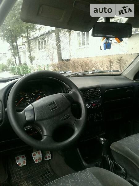 Хэтчбек SEAT Ibiza 1995 в Львове