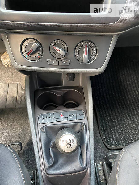 Хетчбек SEAT Ibiza 2011 в Запоріжжі фото 14 Хетчбек SEAT Ibiza 2011 в Запоріжжі