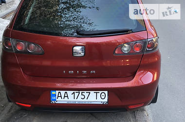 Хетчбек SEAT Ibiza 2007 в 