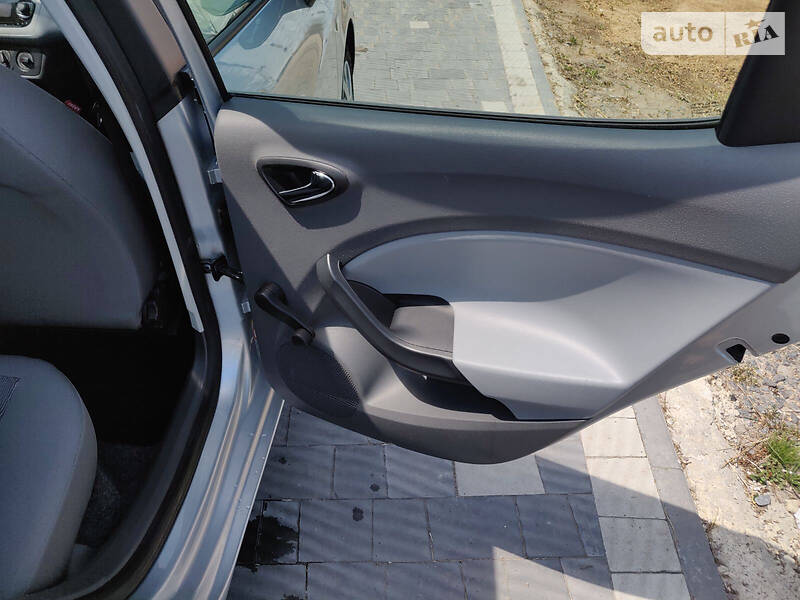 Хетчбек SEAT Ibiza 2008 в Львові