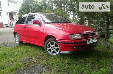 Хетчбек SEAT Ibiza 1995 в 