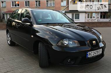 Хетчбек SEAT Ibiza 2006 в 