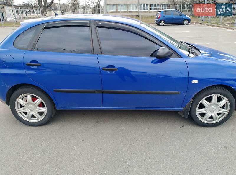 SEAT Ibiza 2004