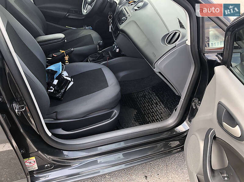 Универсал SEAT Ibiza 2010 в Львове фото 16 Универсал SEAT Ibiza 2010 в Львове