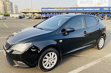 Хэтчбек SEAT Ibiza 2013 в Киеве