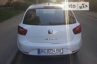 Хетчбек SEAT Ibiza 2011 в 