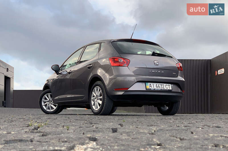 Хэтчбек SEAT Ibiza 2015 в Киеве