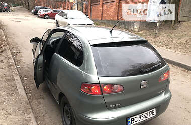 Купе SEAT Ibiza 2004 в Києві