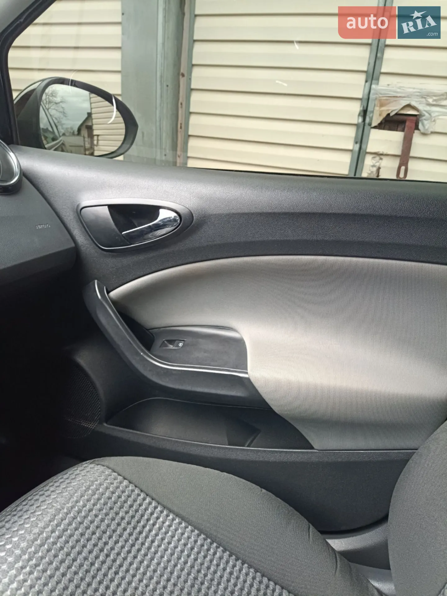 2015 SEAT Ibiza - мініатюра 38