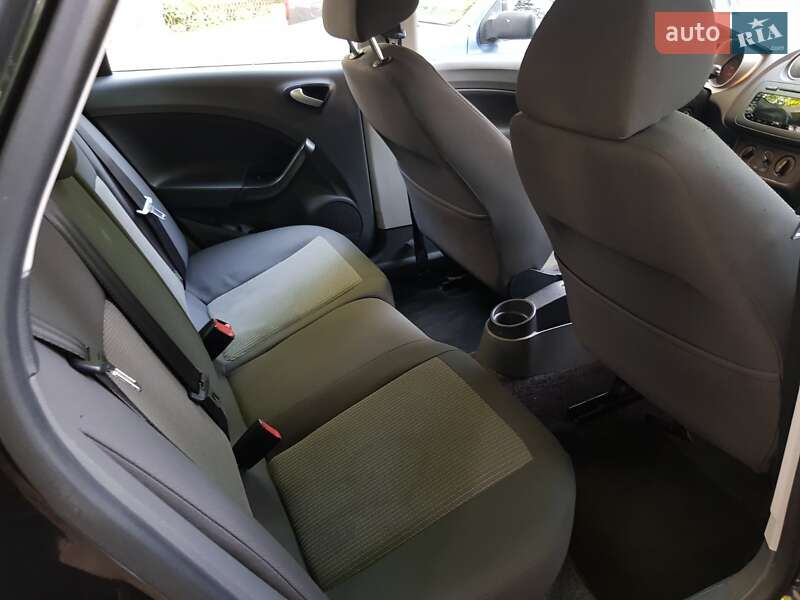 Універсал SEAT Ibiza 2010 в Дніпрі фото 3 Універсал SEAT Ibiza 2010 в Дніпрі