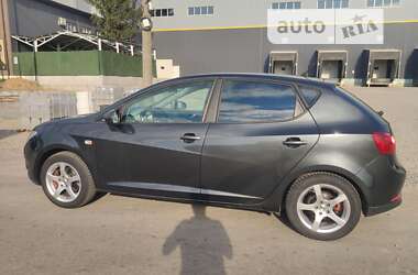 Хэтчбек SEAT Ibiza 2010 в Виннице