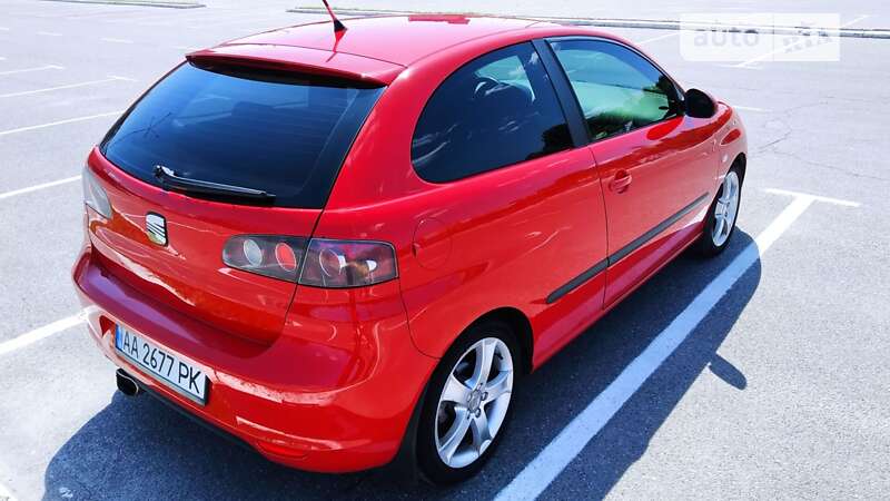Хэтчбек SEAT Ibiza 2007 в Киеве
