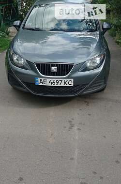 Хэтчбек SEAT Ibiza 2012 в Кривом Роге