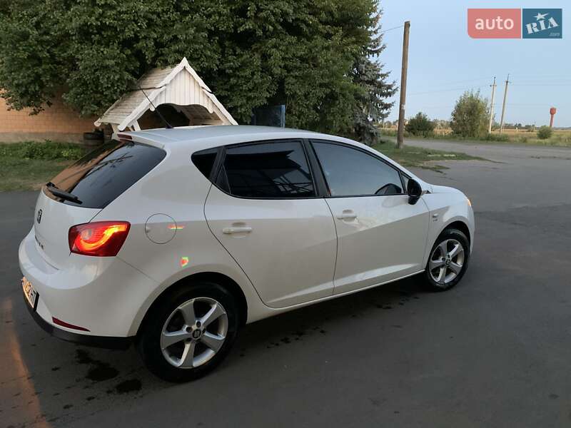 Хетчбек SEAT Ibiza 2011 в Оржиці