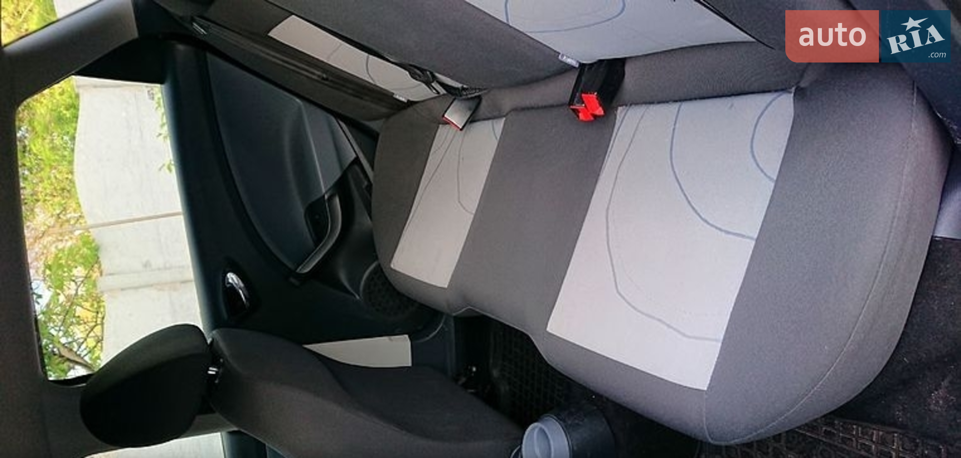 2015 SEAT Ibiza - мініатюра 8