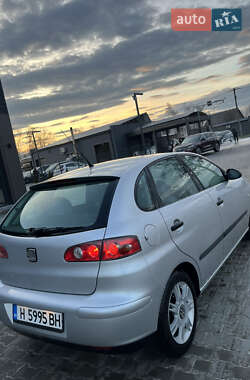 Хэтчбек SEAT Ibiza 2004 в Ивано-Франковске