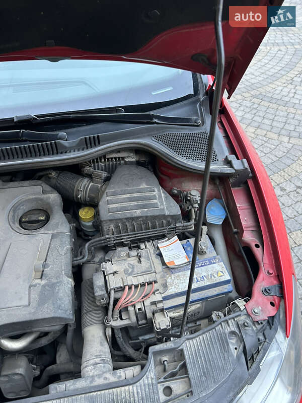 Хэтчбек SEAT Ibiza 2014 в Мостиске