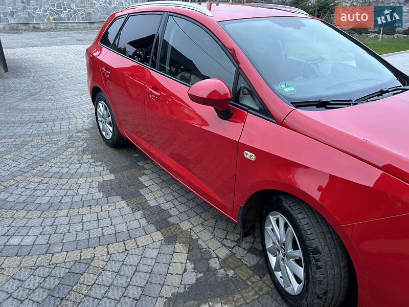 Хэтчбек SEAT Ibiza 2014 в Мостиске