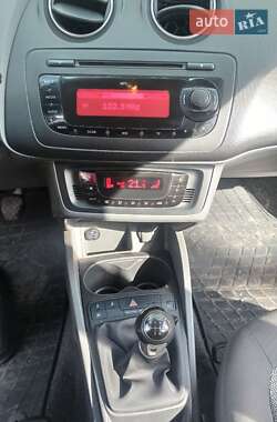 Хэтчбек SEAT Ibiza 2008 в 