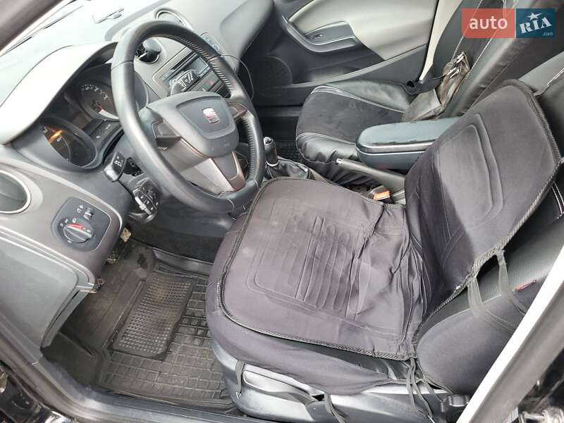 Універсал SEAT Ibiza 2013 в Дніпрі