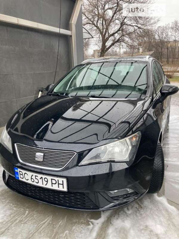 Хетчбек SEAT Ibiza 2012 в Запоріжжі